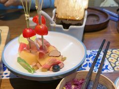 -芸南道·过桥米线(昆明老街旗舰店)