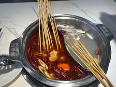 经典鸳鸯锅底-燃尖儿自助串串火锅(新业广场店)