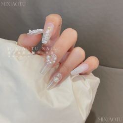 -米小兔美甲美睫