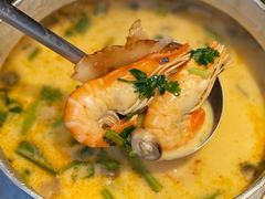 -大头虾越式风味餐厅(光明广场店)