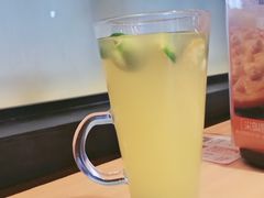 -必胜客(机场路店)