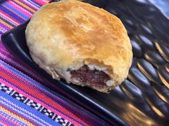 -香巴拉云南餐厅(华莱坞店)