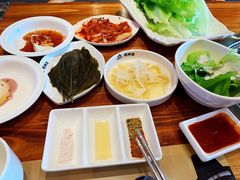 -万兴佳烤肉·长白山老味道(宏泰广场店)