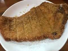 炸猪排-潘国仙耳光馄饨(黄家阙路店)