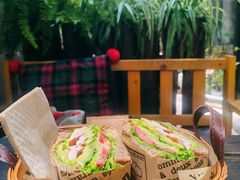 -萤火虫咖啡(砖著店)