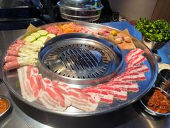 -哈哈碳都·牛肋条无限自助烤肉(宝龙店)