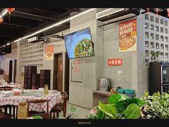 大堂-洪霞餐馆·川菜·鲜货现炒(两江春城店)