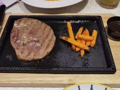 -必胜客(璞丽中心店)