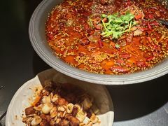 -麻六记(凤凰汇店)