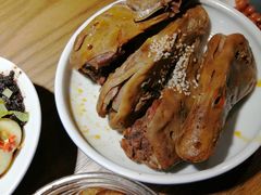-二孃鸡爪爪(东风路总店)