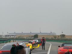 -上海保时捷体验中心