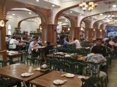 大堂-清真·玛丽亚新疆菜主题餐厅(浙江中路店)