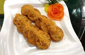 Crispy Lotus Root Cakes