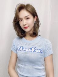 -变画·发型STUDIO