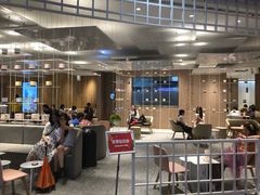 -奈雪的茶(湖滨银泰in77C区PRO店)