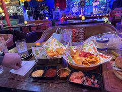 -Famous肥猫墨西哥音乐餐吧(五棵松华熙LIVE店)