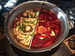 -湊湊火锅·茶憩(新中关购物中心店)