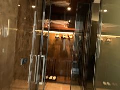 -广州天河希尔顿酒店