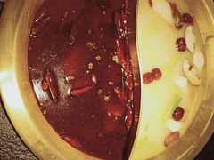 牛腩锅底-九鼎轩火锅大排挡