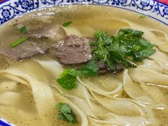 -十二忠手拉面(五福店)