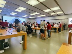 -Apple零售店(深圳益田假日广场店)