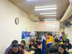 大堂-曹宝林砂锅麻辣烫(星光路店)