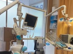 -上海仁爱医院口腔科 · 种植