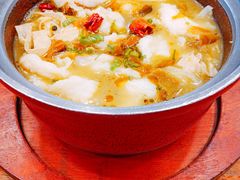 -周鱼小馆石锅酸菜鱼(活力汇店)