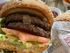 -The Habit Burger Grill 哈比特汉堡(复兴soho店)