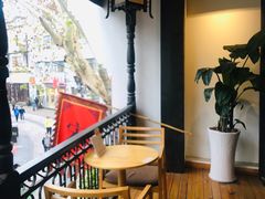 -猫的天空之城概念书店(杭州南宋御街店)