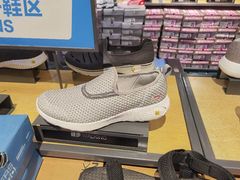 -斯凯奇(八达岭奥特莱斯店)
