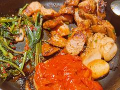济州银鱼铁锅猪颈肉-BELLOCO倍乐(静安店)