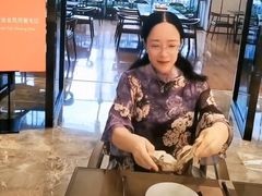 -飨食汇全日制餐厅·昆山皇冠假日酒店(九方店)