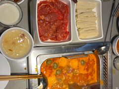 -海底捞火锅(杭州滨江九宜城店)