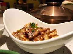 红油猪耳-润园四季椰子鸡火锅(海上世界店)