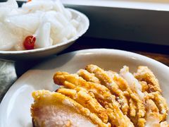 脆皮猪五花-漆黑觉米粉(三里屯店)