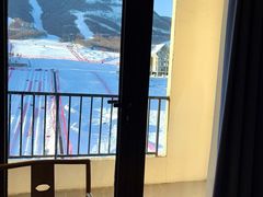 -鳌山滑雪度假区