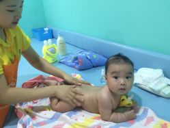 -鱼乐贝贝婴幼儿水育馆(星汇广场店)