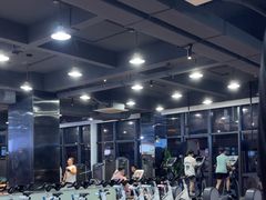 -豪逸健体(中骏广场店)