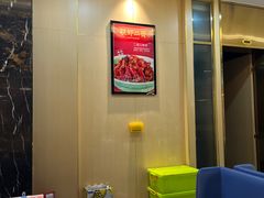 -靓虾二哥长沙地标小龙虾(五一广场店)