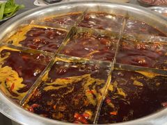 -邓莽子老火锅(中兴路总店)