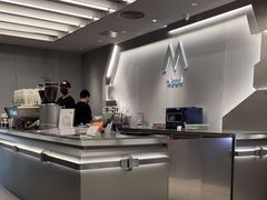 -M Stand (广州白云五号店)