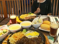 -豪享来(巩义星月时代广场店)