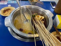 -马路边边·成都串串(翠柏路店)