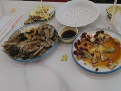 -李哥海鲜烧烤家常菜(孔雀城店)
