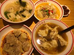 -八二小区抄手(龙湖上城天街店)