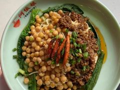 -阿依娘镇店豌杂面(三峡广场店)