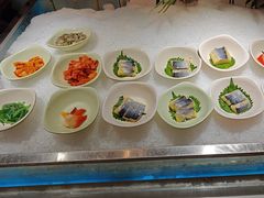 -腾阁自助餐厅(朝林广场店)