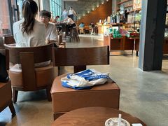 -星巴克臻选(广州高德置地秋广场店)