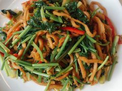 香菜炒羊肚-那达慕蒙古风味酒楼